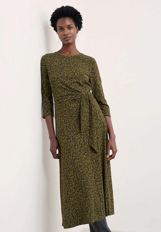 3/4 FETTLING DRESS - BERRY BRANCHES BRIGHT OLIVE