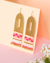 Load image into Gallery viewer, RED & PINK HANDWOVEN BEADED DROP EARRINGS