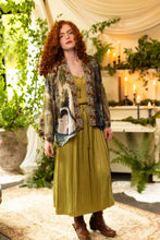 Load image into Gallery viewer, PIXIE CROPPED DUSTER - THEATRE OF DREAMS WITH SWAN