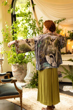 Load image into Gallery viewer, PIXIE CROPPED DUSTER - THEATRE OF DREAMS WITH SWAN