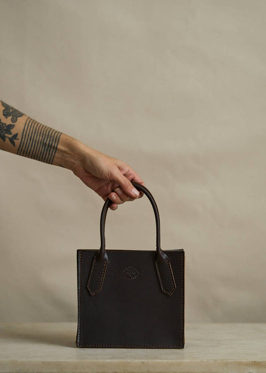 LEATHER DOCK BAG - BEBE BROWN
