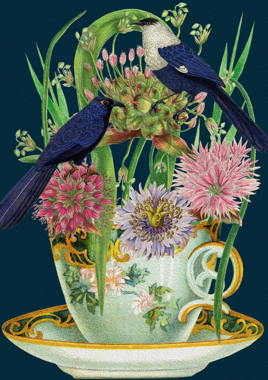 LARGE GREETING CARD - THE BIRDIE TEACUP