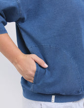 Load image into Gallery viewer, MAZIE SWEAT - WASHED BLUE DENIM LOOK