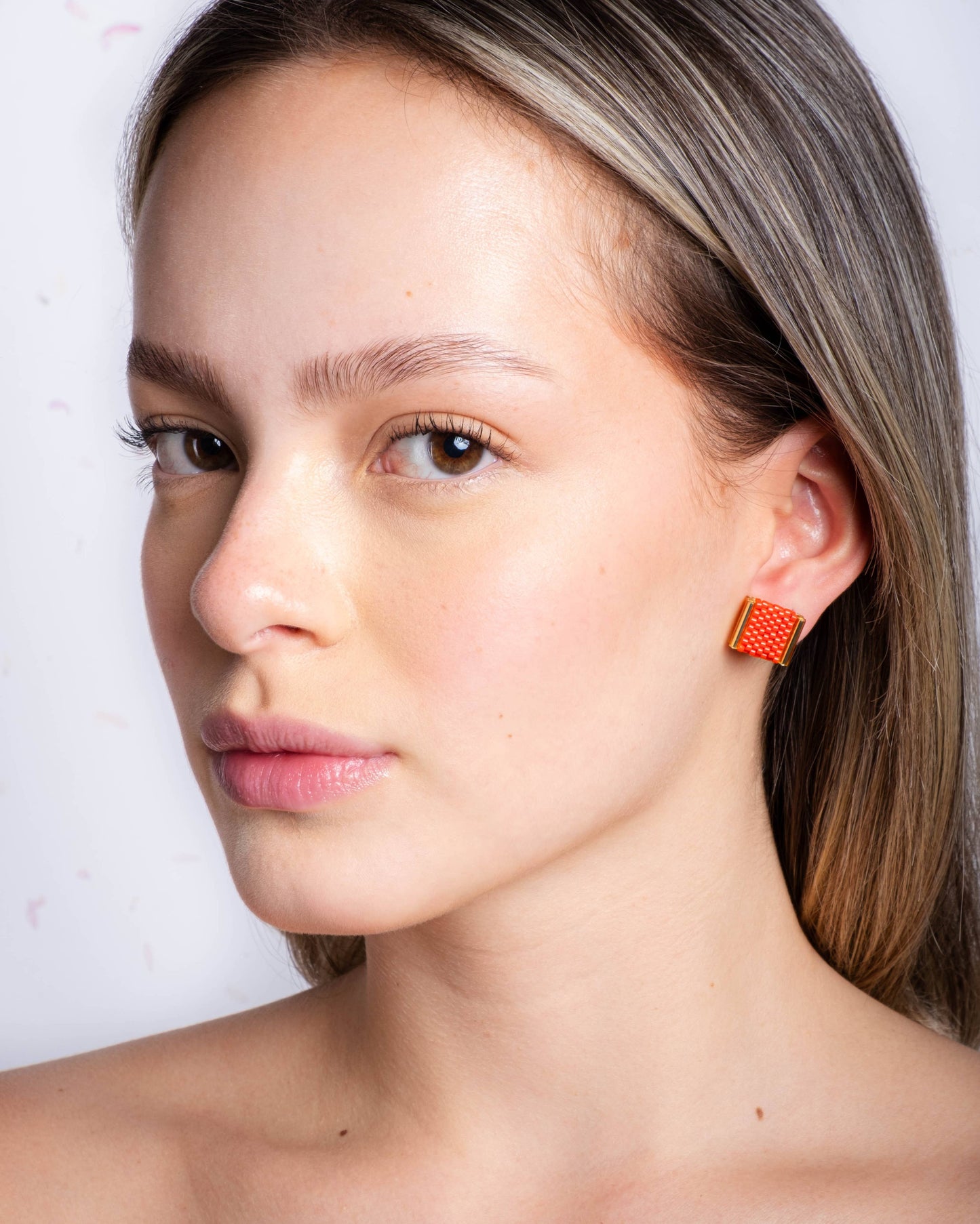 BEADED HANDWOVEN TULIP STUD PACK - SALMON RED