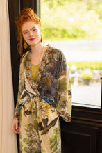 Load image into Gallery viewer, PIXIE CROPPED DUSTER - THEATRE OF DREAMS WITH SWAN
