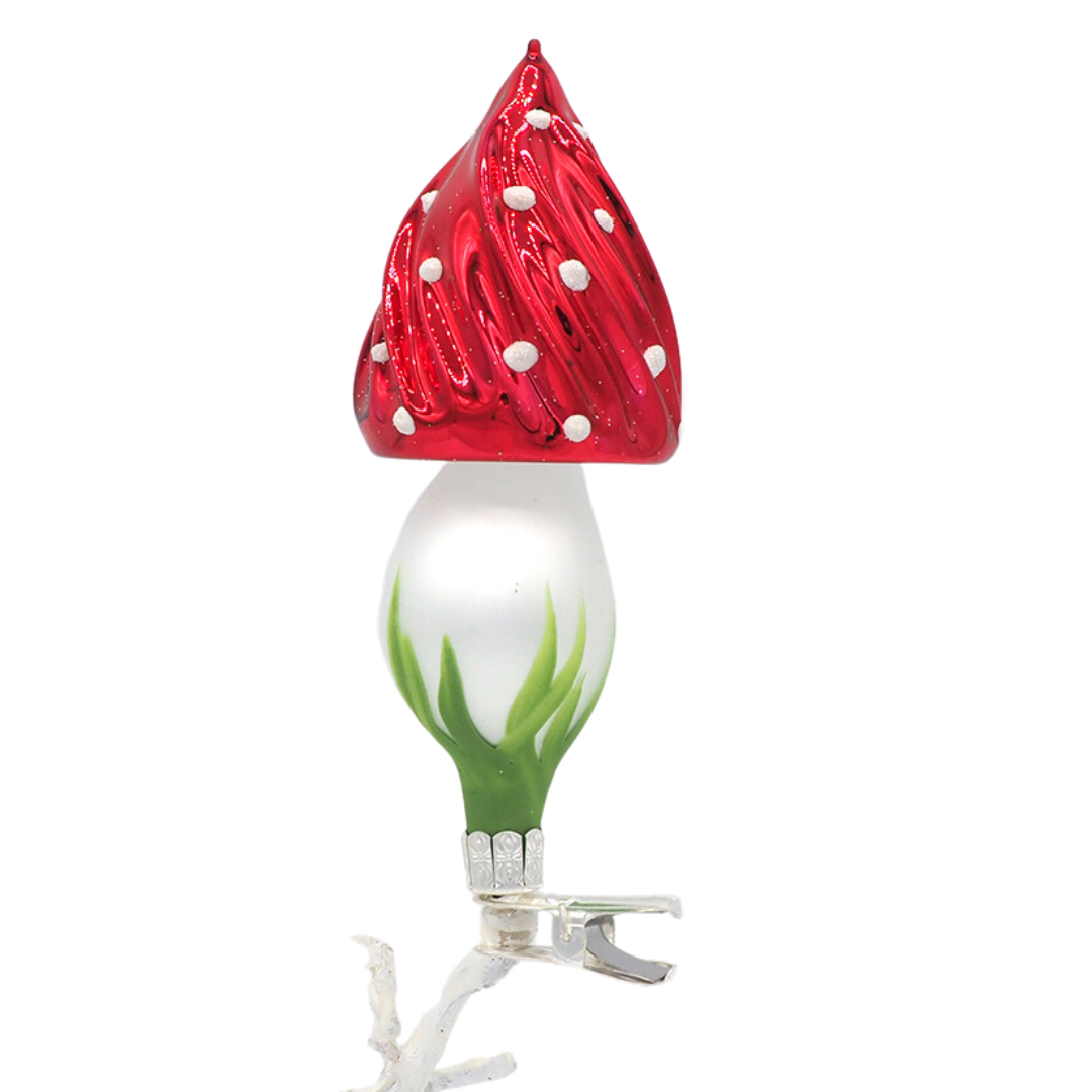 GLASS CHRISTMAS ORNAMENT - MUSHROOM