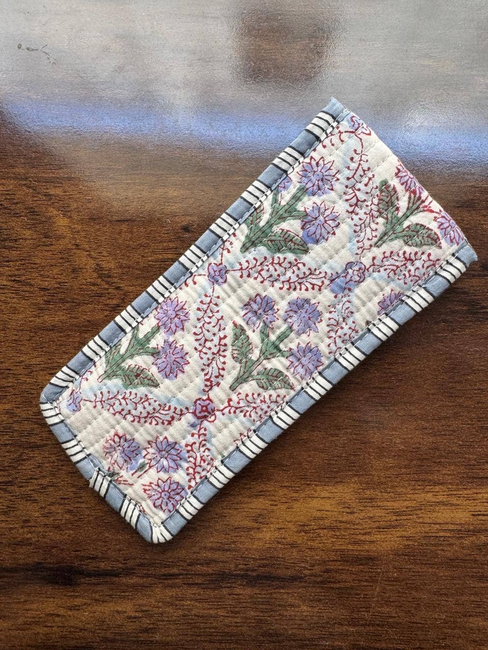 QUILTED COTTON GLASSES CASE - BLUE & MAUVE FLORAL