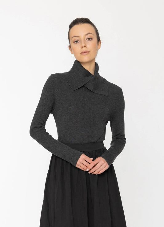 FAYE TOP - CHARCOAL