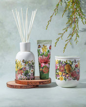 Load image into Gallery viewer, AUSTRALIAN DIFFUSER - BOTANICAL BLOOMS