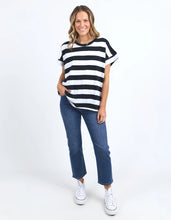 Load image into Gallery viewer, MCKINLEY TEE - NAVY