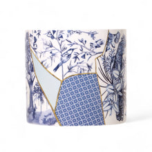 Load image into Gallery viewer, POT PLANTER - PIECES OF POETRY