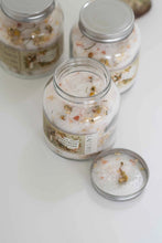 Load image into Gallery viewer, BATH SALTS - CEDARWOOD & NEROLINA