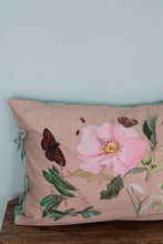 Load image into Gallery viewer, SPRINGTIME PILLOWCASE SET