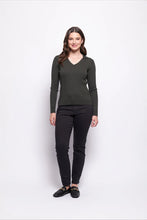 Load image into Gallery viewer, THE CHALLENGER SWEATER