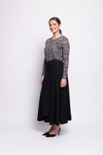 Load image into Gallery viewer, WOOL THE WORLD SKIRT - BLACK