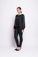 Load image into Gallery viewer, OVATION BLOUSE - BLACK