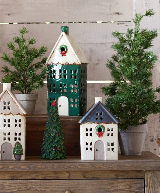 CHRISTMAS TEA LIGHT HOUSE BLUE WITH WREATH