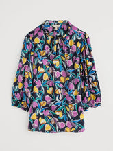 Load image into Gallery viewer, FLOWER WEAVE TOP - COLLAGED TULIPS MARITIME
