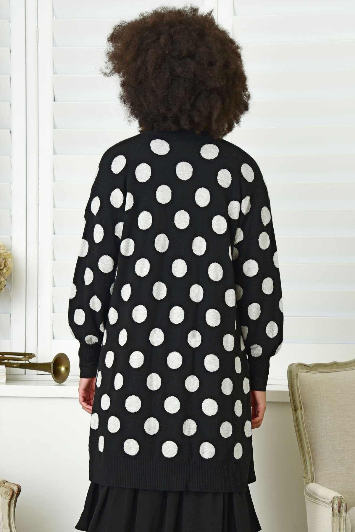 ONE CHIC CHIC CARDIGAN