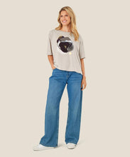 Load image into Gallery viewer, DOREANN - SILVERCLOUD TEE
