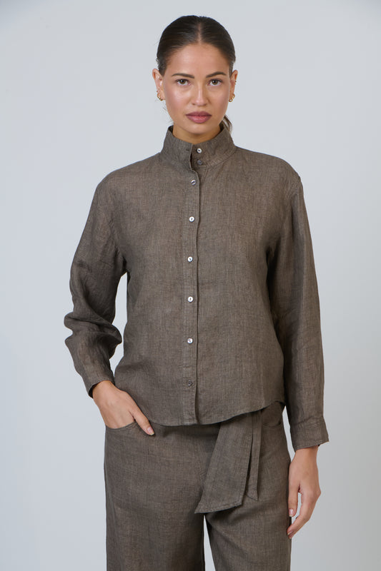 STAND COLLAR LINEN SHIRT - CIGAR