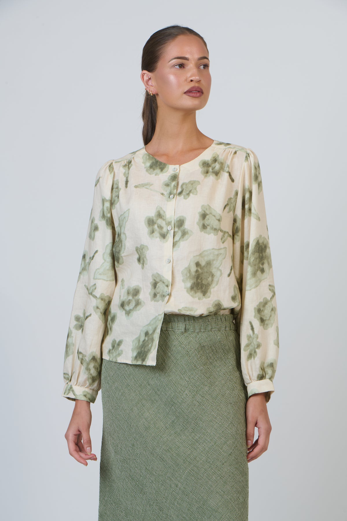 LINEN BUTTON FRONT BLOUSE - PATINA PETALS