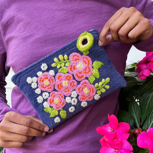 EMBROIDERED WOOL POUCH PURPLE - FIVE DAHLIIAS