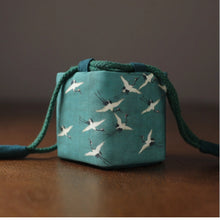 Load image into Gallery viewer, JAPANESE TEAWARE TRAVEL BAG - BIRDS