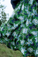 Load image into Gallery viewer, BROUSE DRESS - CYCLAMEN ISLAND