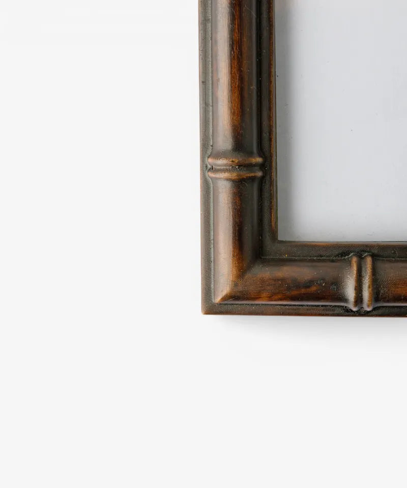 CHUNKY BAMBOO ROUND TOP PHOTO FRAME - 4 X 6