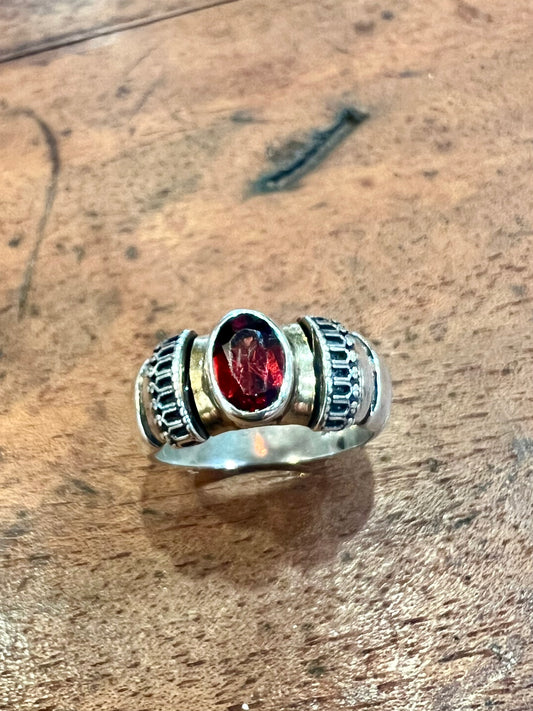 ARDEN SILVER, GOLD & GARNET RING