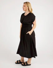 Load image into Gallery viewer, NELLE MIDI DRESS - BLACK