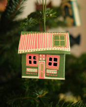 Load image into Gallery viewer, SCOTTISH BOTHY ORNAMENT