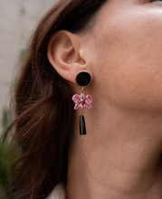 Load image into Gallery viewer, PINK ORCHID PENDANT EARRINGS