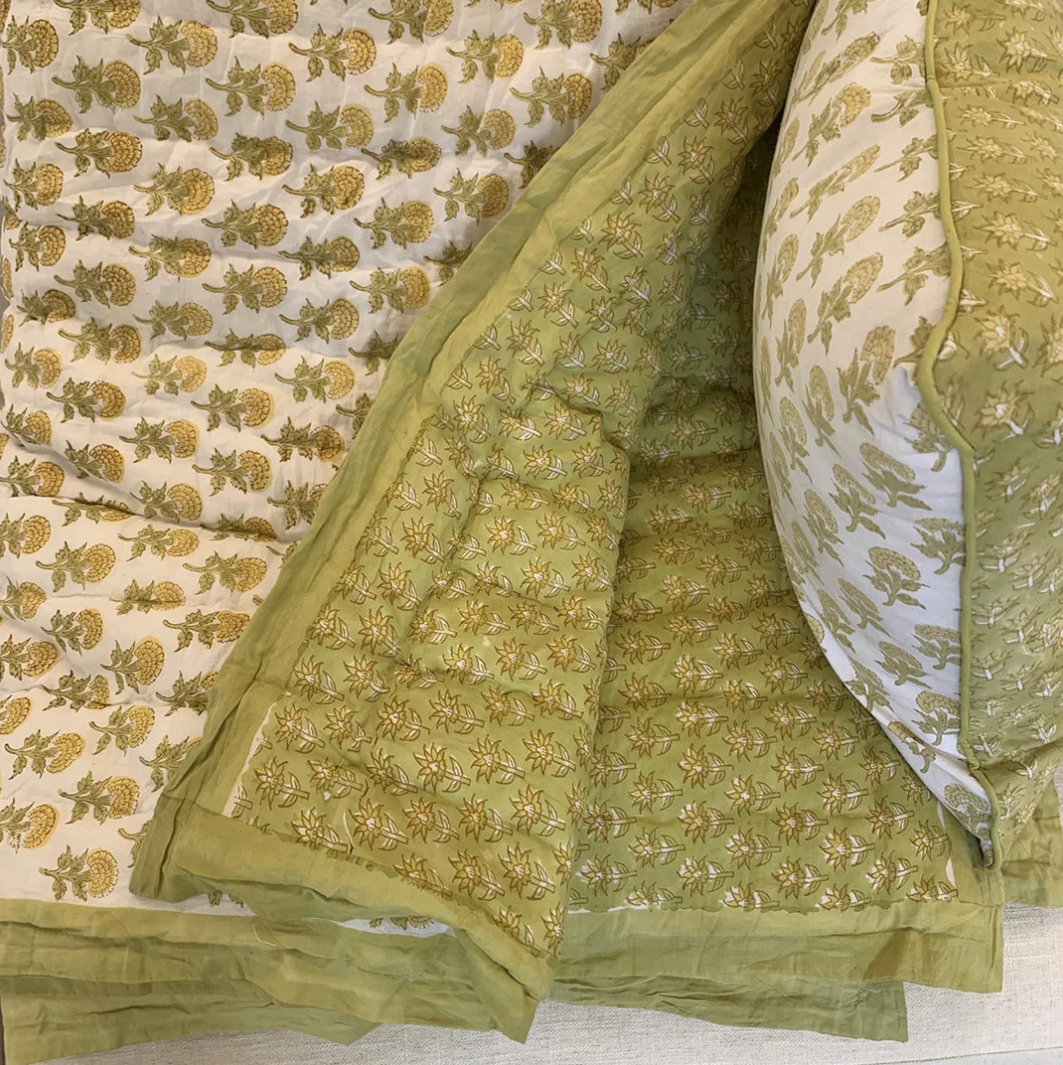 REVERSIBLE QUILT - MINI BOUTI GREEN