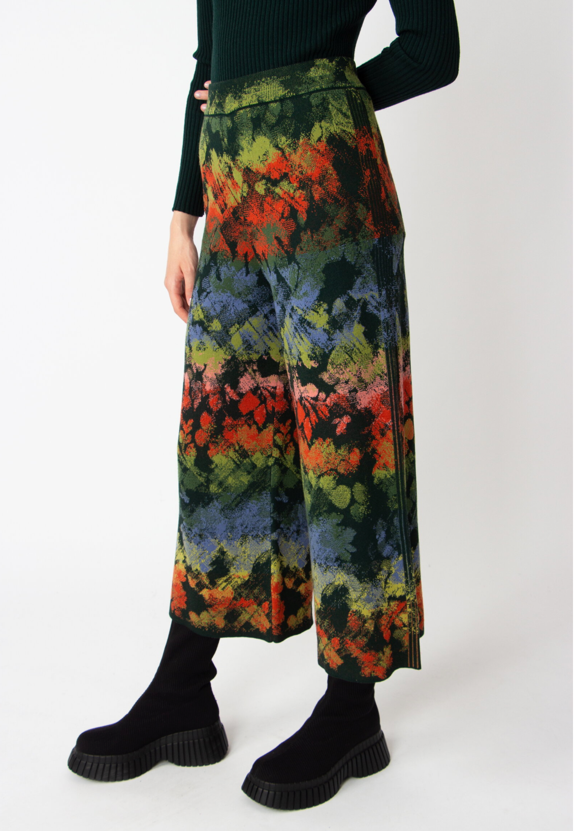 JACQUARD PANTS - CAMOUFLAGE PATTERN FOREST