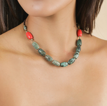Load image into Gallery viewer, AFRICAN TURQUOISE SHORT NECKLACE