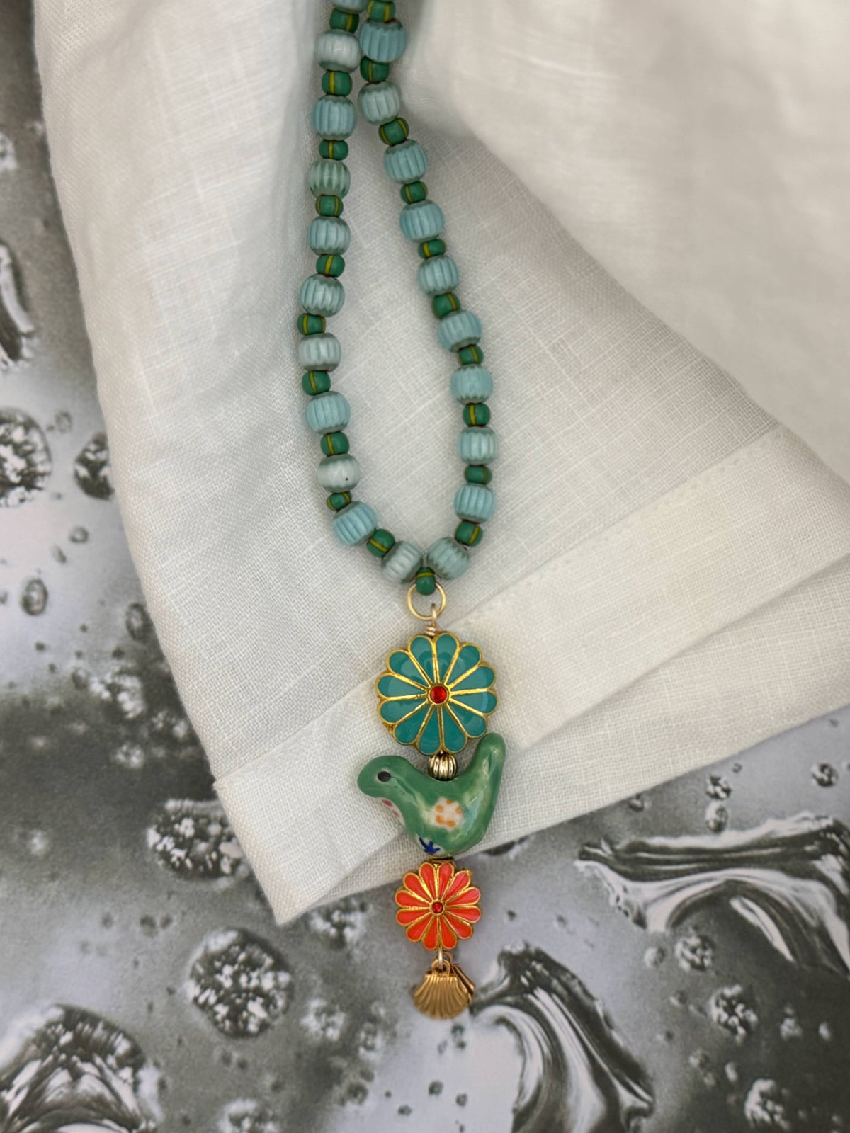 BYRDIE NECKLACE