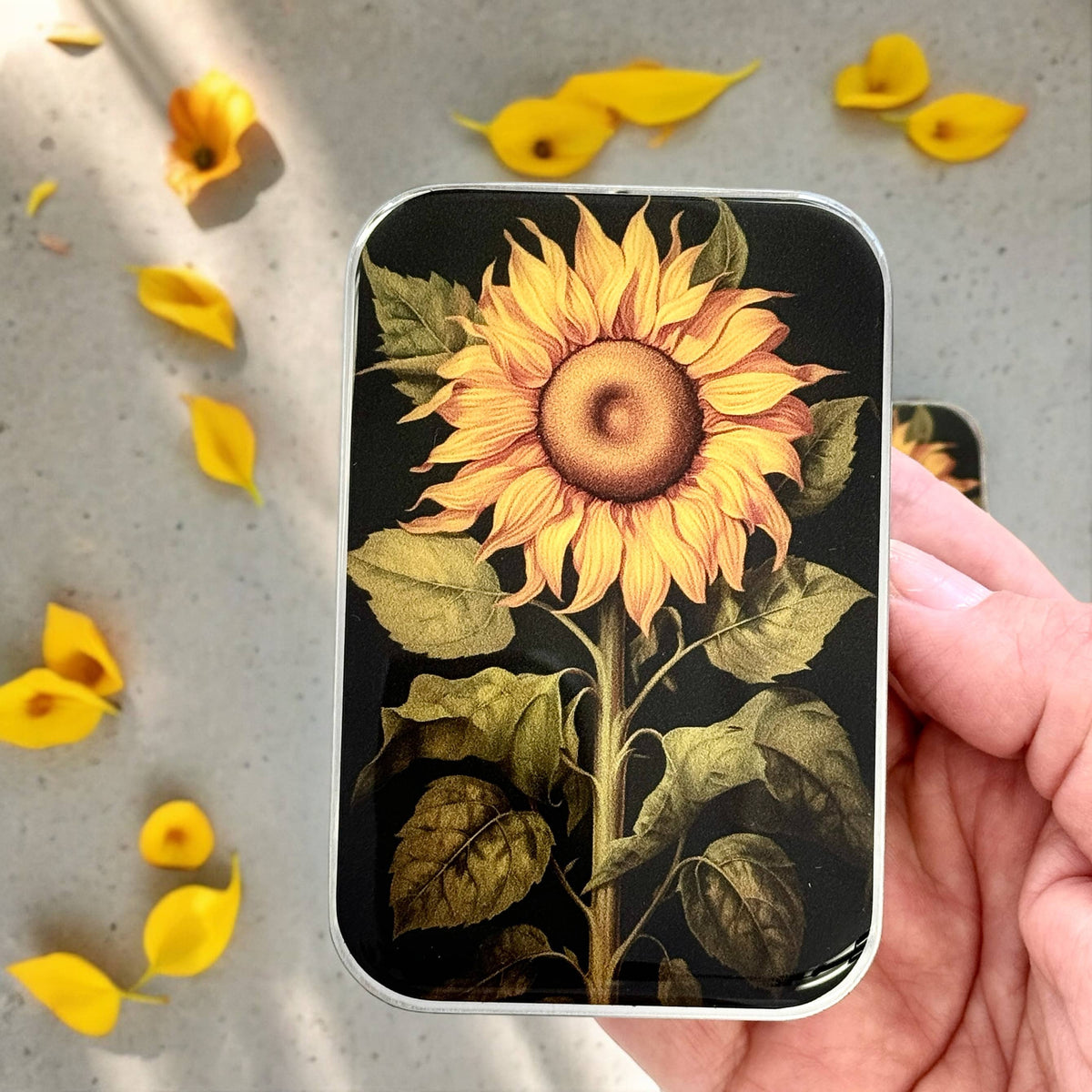 BEAUTIFUL SUNFLOWER NOTIONS TIN - 2 SIZES