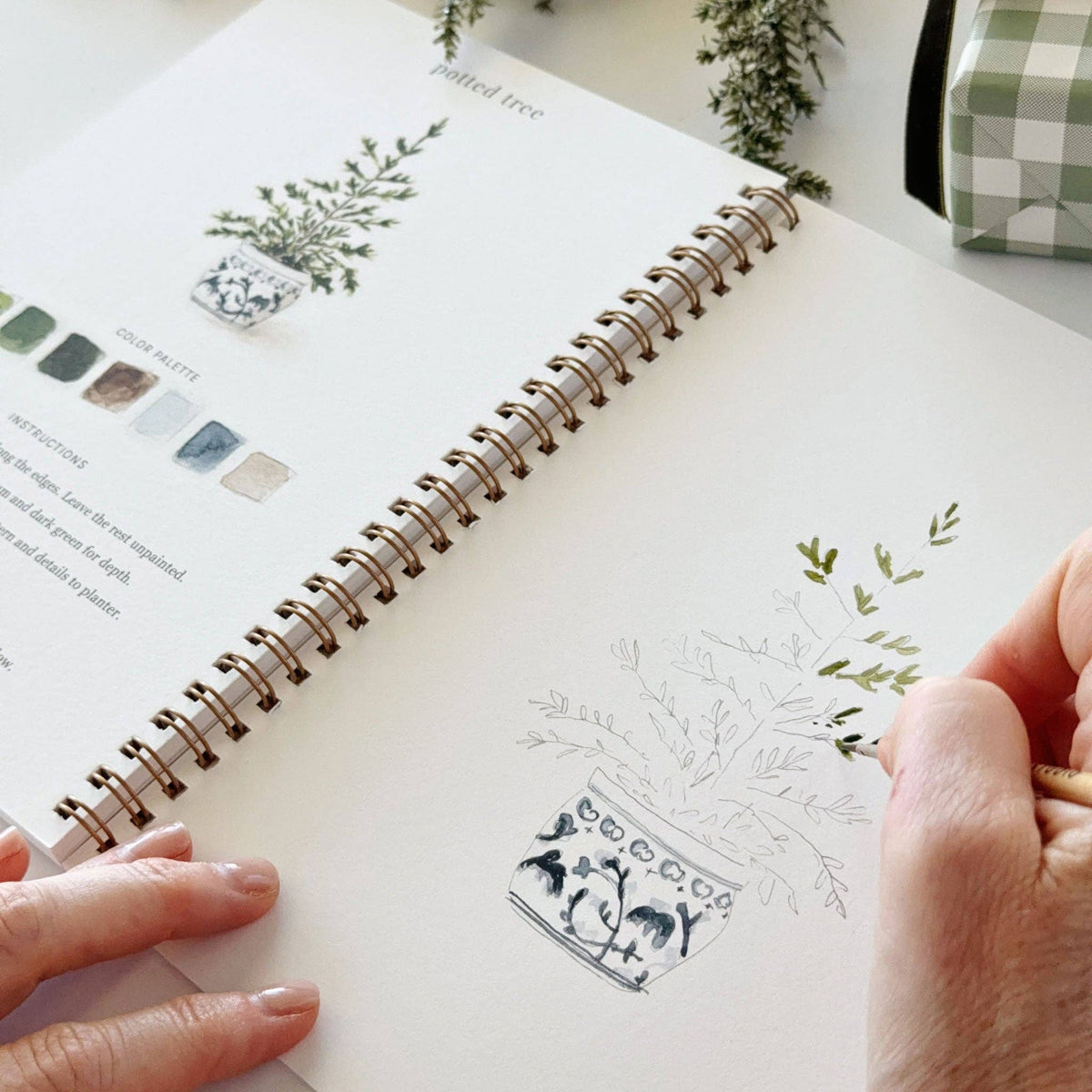 CLASSIC CHRISTMAS WATERCOLOUR WORKBOOK