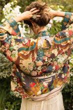 Load image into Gallery viewer, PIXIE CROPPED DUSTER - STAY GOLD WITH RABBITS & BEES