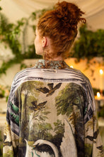Load image into Gallery viewer, PIXIE CROPPED DUSTER - THEATRE OF DREAMS WITH SWAN