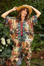 Load image into Gallery viewer, PIXIE CROPPED DUSTER - STAY GOLD WITH RABBITS & BEES