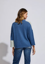 Load image into Gallery viewer, LACE UP JUMPER