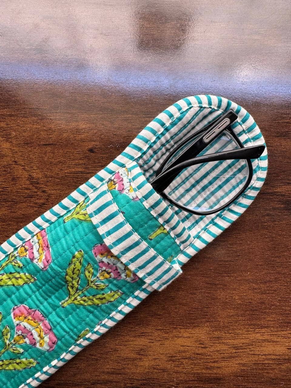 QUILTED COTTON GLASSES CASE - TURQUOISE FLORAL