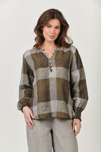 Load image into Gallery viewer, LINEN TOP - BREEN PLAID