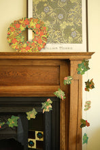 Load image into Gallery viewer, HOLLY AND IVY SEWN GARLAND