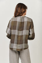Load image into Gallery viewer, LINEN TOP - BREEN PLAID