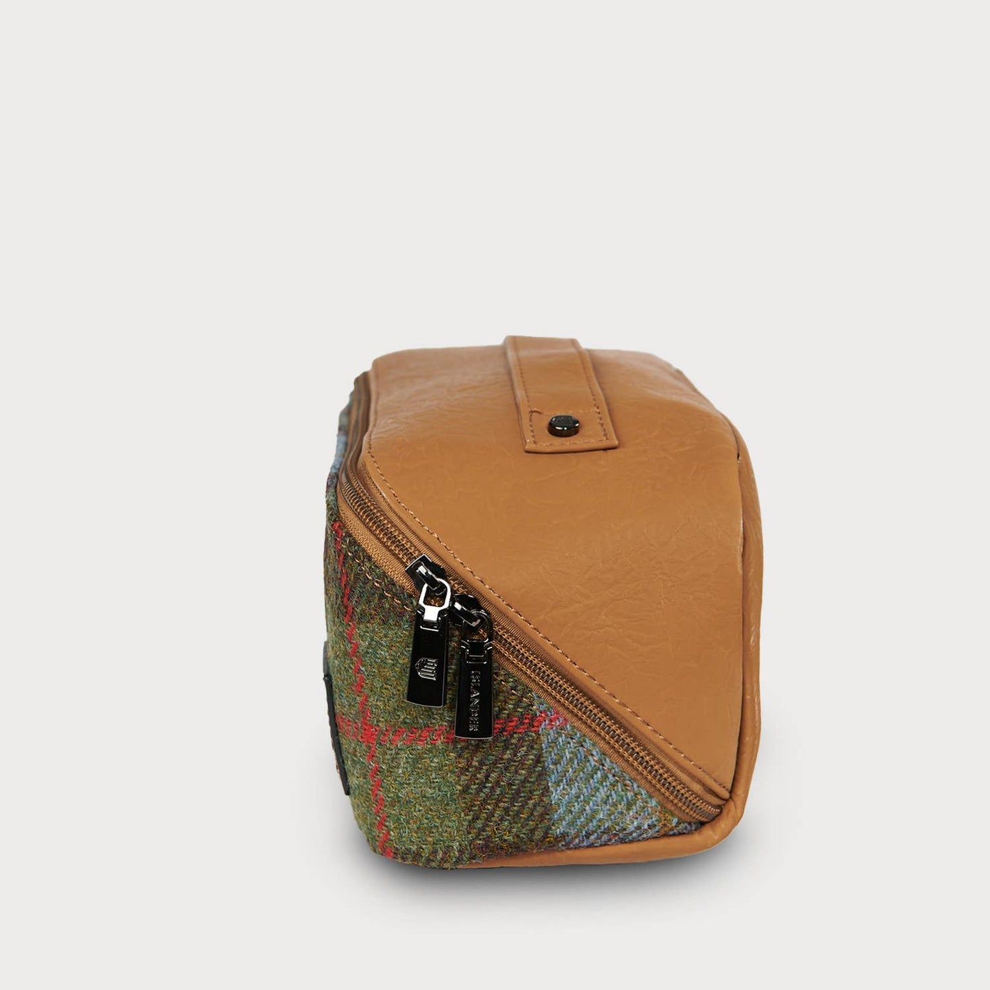 Toiletry Bag: Chestnut-Blue Tartan