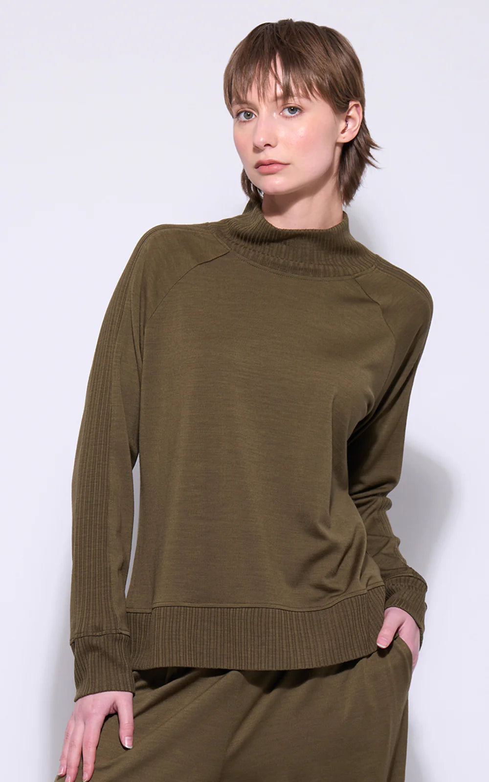 BACK STORY JUMPER - PESTO